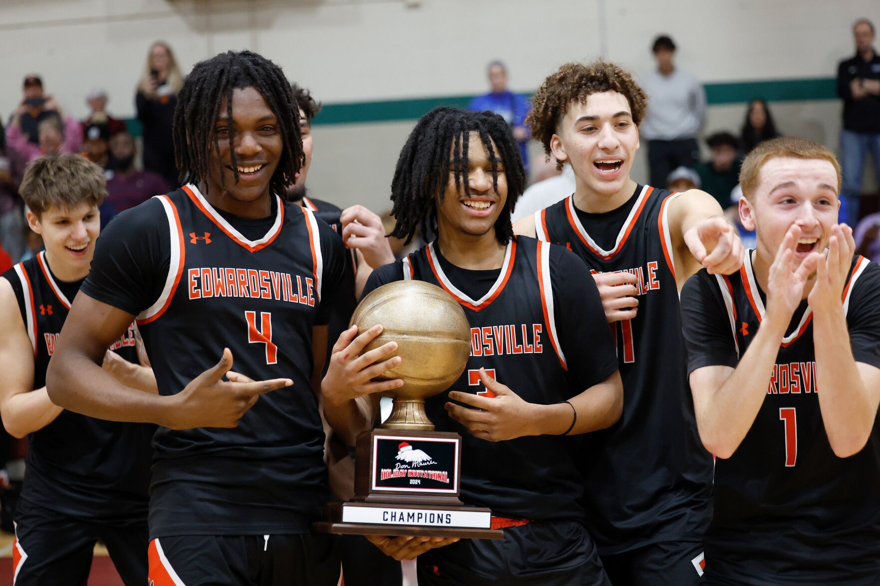 Don Maurer Holiday Invitational, championship: Edwardsville v. Ladue